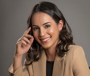 Isabela Polonial Sócia Glow Dental Creations