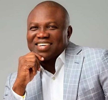 2027: Group drums support for Ambode