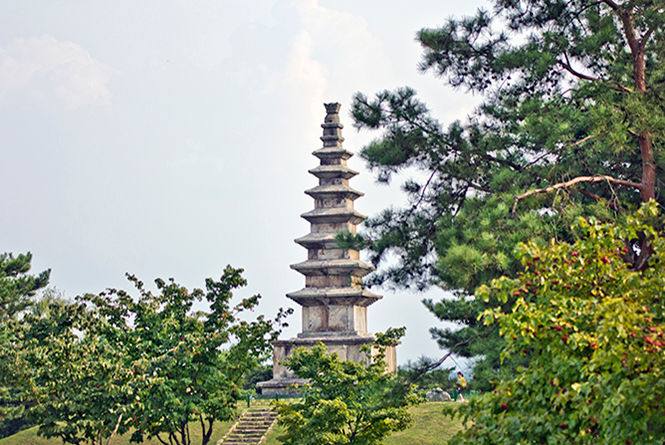 1.중앙탑사적공원.jpg
