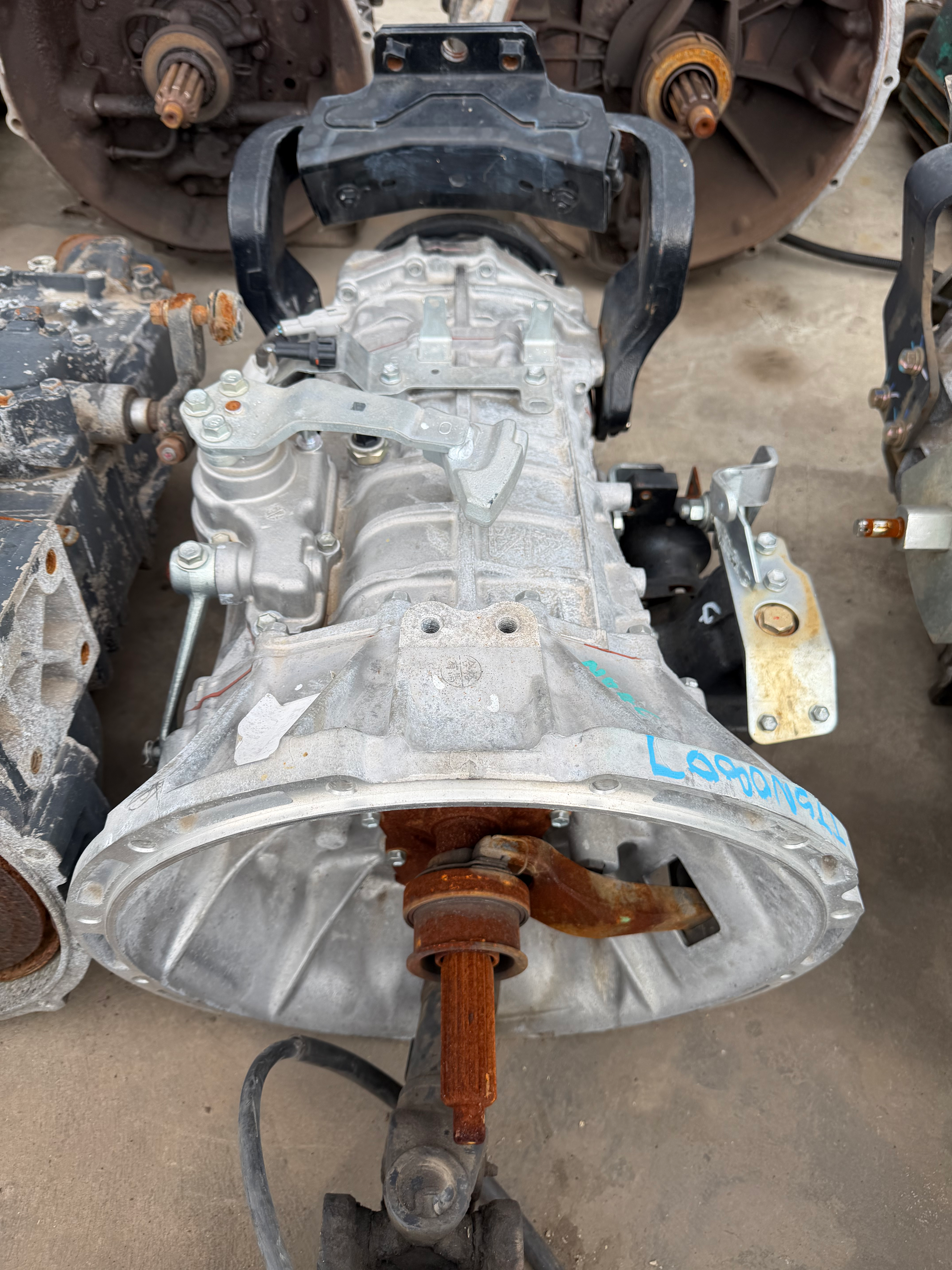 HINO 300 N04C GEARBOX
