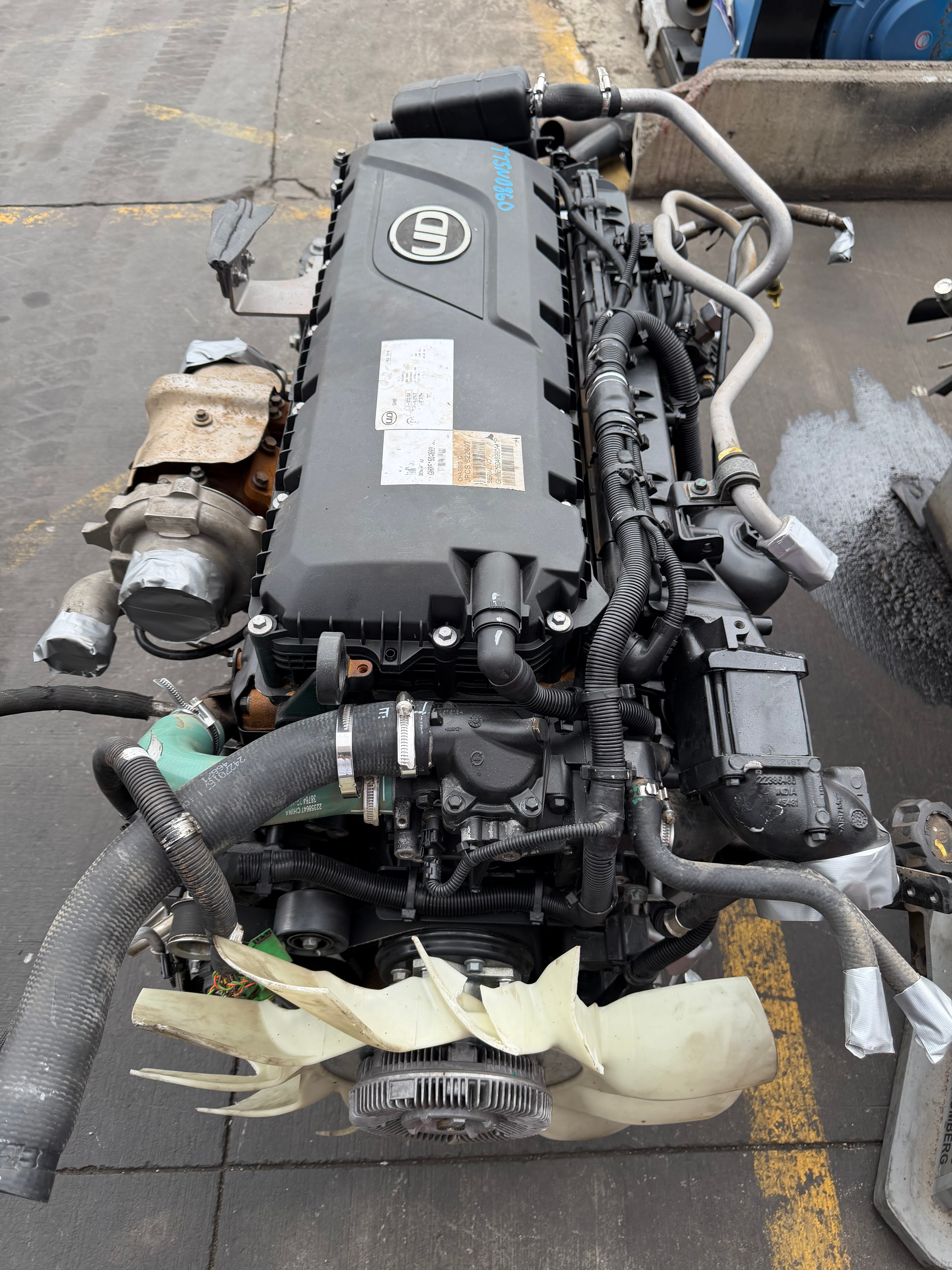 UD GH8E ENGINE