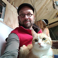 Bas and Poes