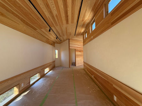 シドッティ記念館の壁の漆喰塗りが完了。オープンは5月24日（日）に決定しました。