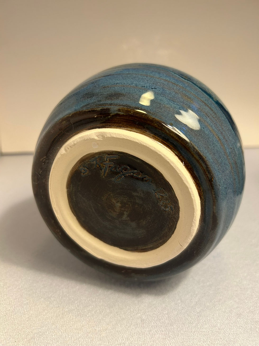 Thumbnail: Cool scenic vase