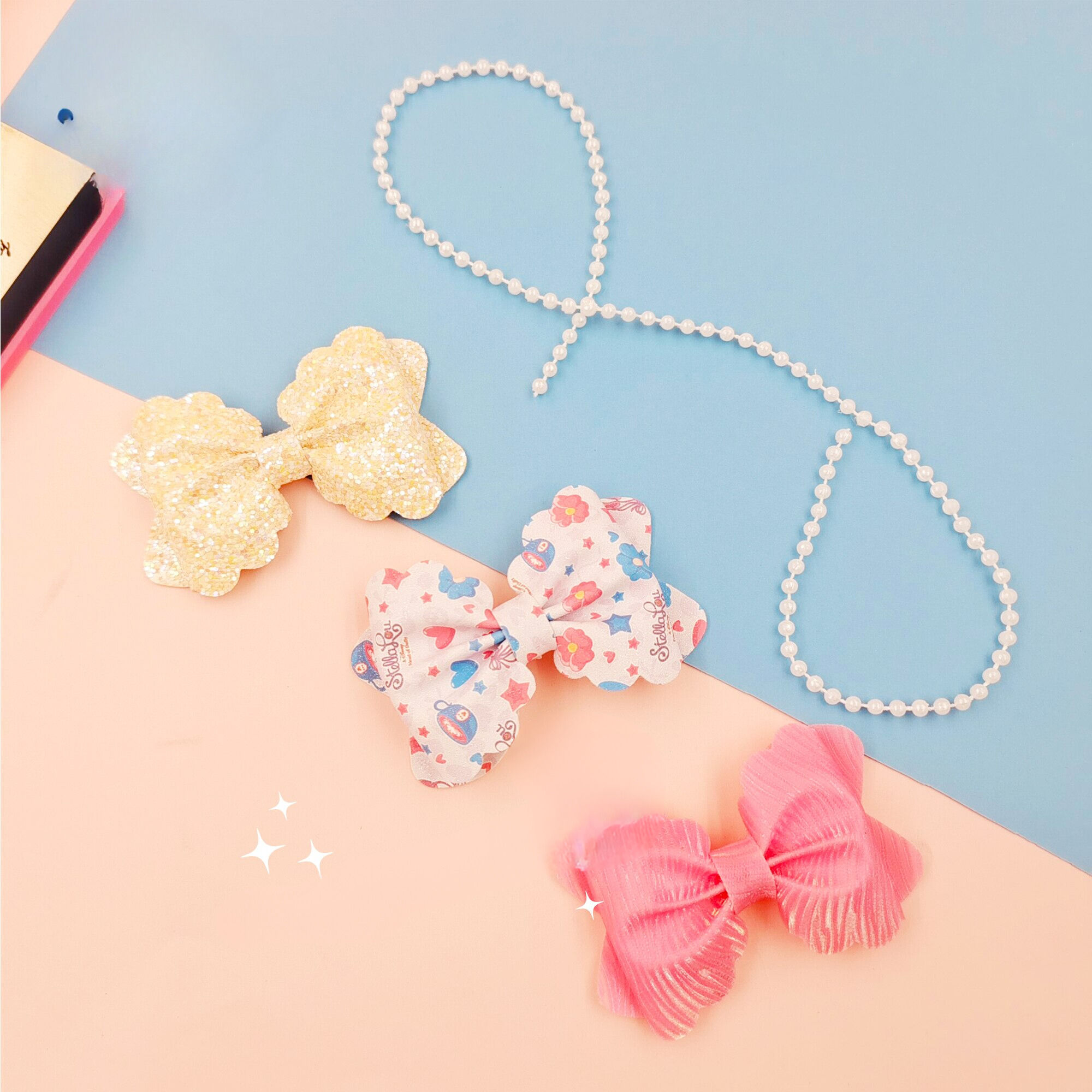 Scallop Pinch Bow 3.5"