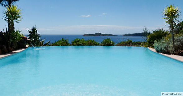 location-villa-pinarellu.jpg
