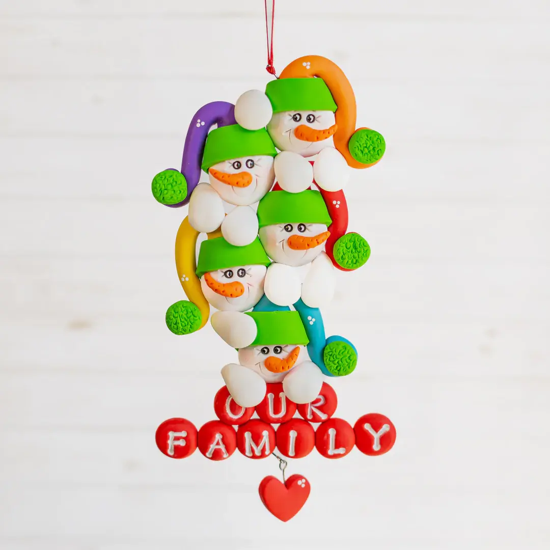 Stacking Snowmen Family of 5