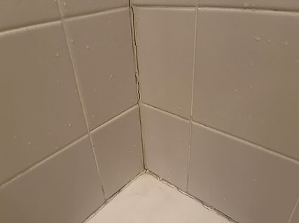 Tub Grout Cracked, Before