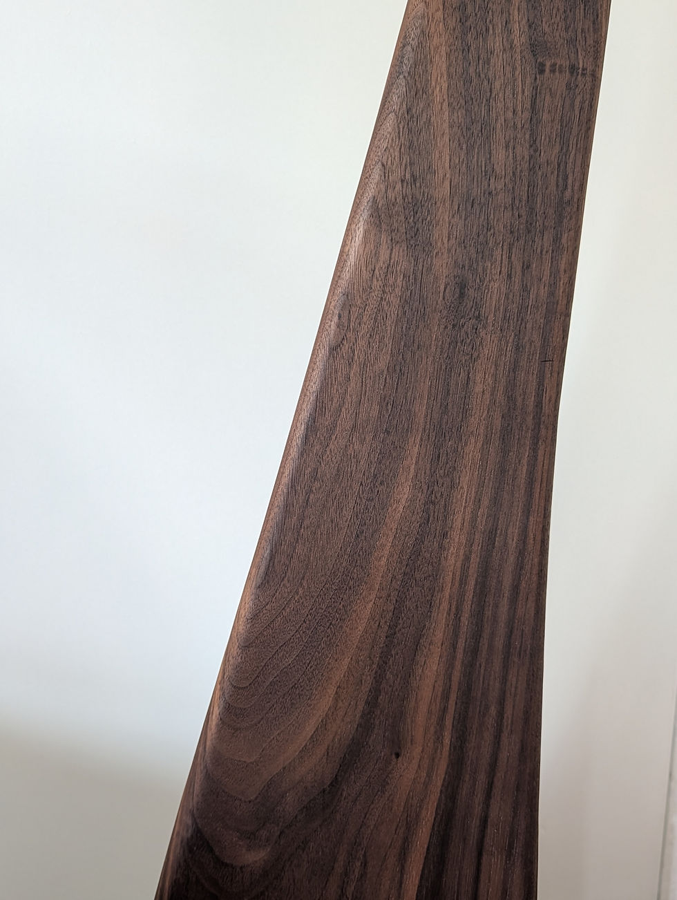 Thumbnail: Flow floor lamp - Walnut - 1 available - without shade