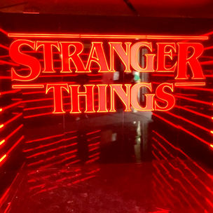 Une boutique "Stranger Things" de Netflix sur les Champs Elysées