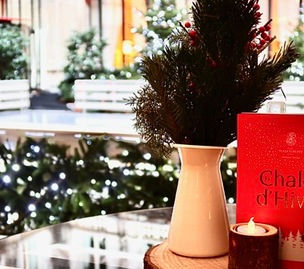 Tea time et patinoire au Plaza Athénée