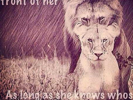 When You Look at Me, Look Behind Me!