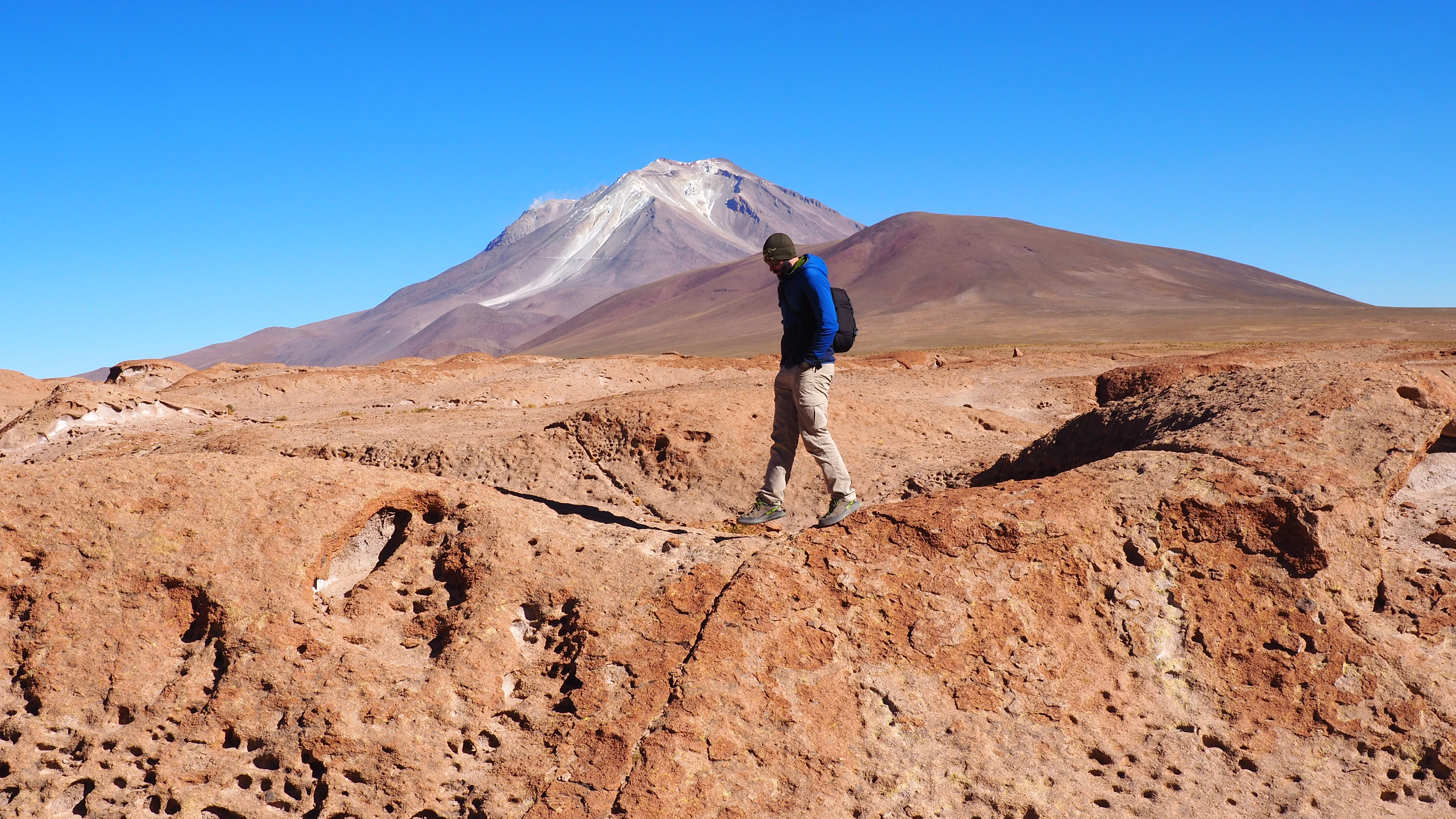 altiplano volcano