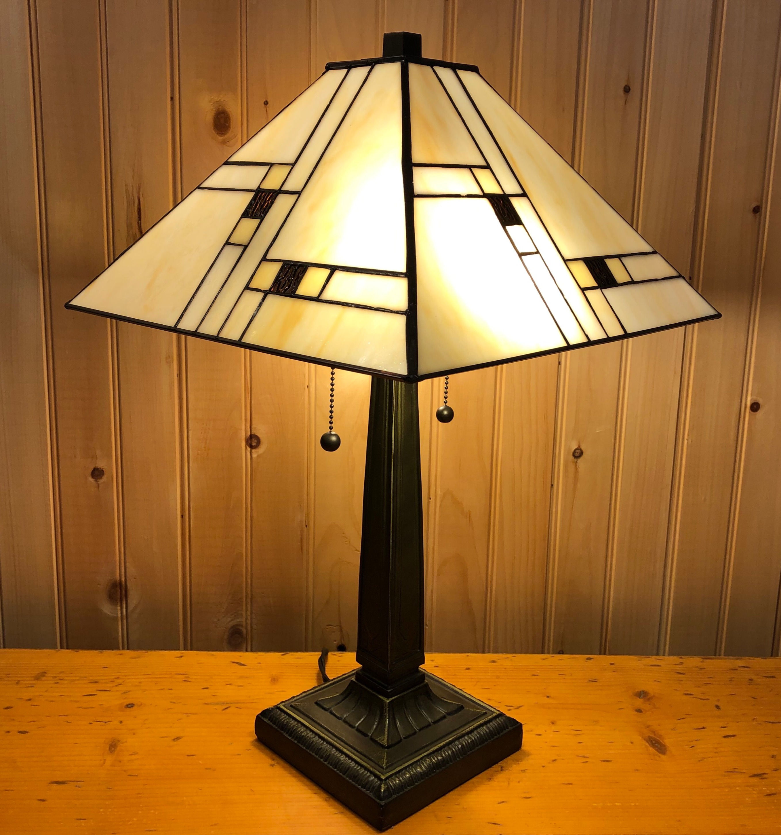 Simple Mission Table Lamp