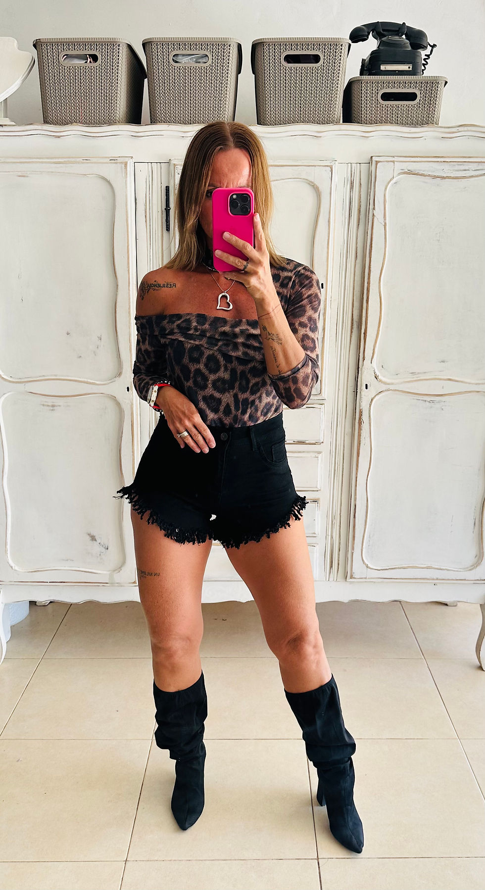 Miniatura: BODY LULA