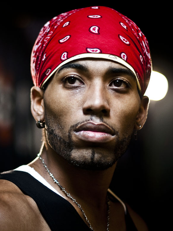 Actor Kelvin Taylor, Australia, New Zealand, African American, IMDB, Wikipedia, Miami Vice, Spartacus, Power Rangers, Ash Vs Evil Dead, Power, Starz, Emmy Nominated, International, Adult Swim, Cartoon Network, Evil Dead, Pharrell Williams, Virginia Beach, NERD, Stunts, Model, Male Model