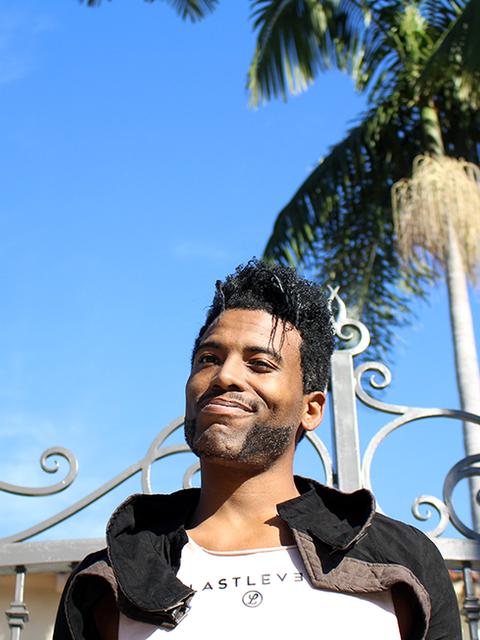 Actor Kelvin Taylor, Australia, New Zealand, African American, IMDB, Wikipedia, Miami Vice, Spartacus, Power Rangers, Ash Vs Evil Dead, Power, Starz, Emmy Nominated, International, Adult Swim, Cartoon Network, Evil Dead, Pharrell Williams, Virginia Beach, NERD, Stunts, Model, Male Model, Shack Clothing, MySpace Music