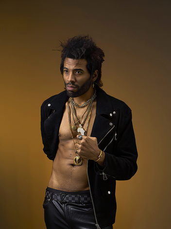 Actor Kelvin Taylor, Australia, New Zealand, African American, IMDB, Wikipedia, Miami Vice, Spartacus, Power Rangers, Ash Vs Evil Dead, Power, Starz, Emmy Nominated, International