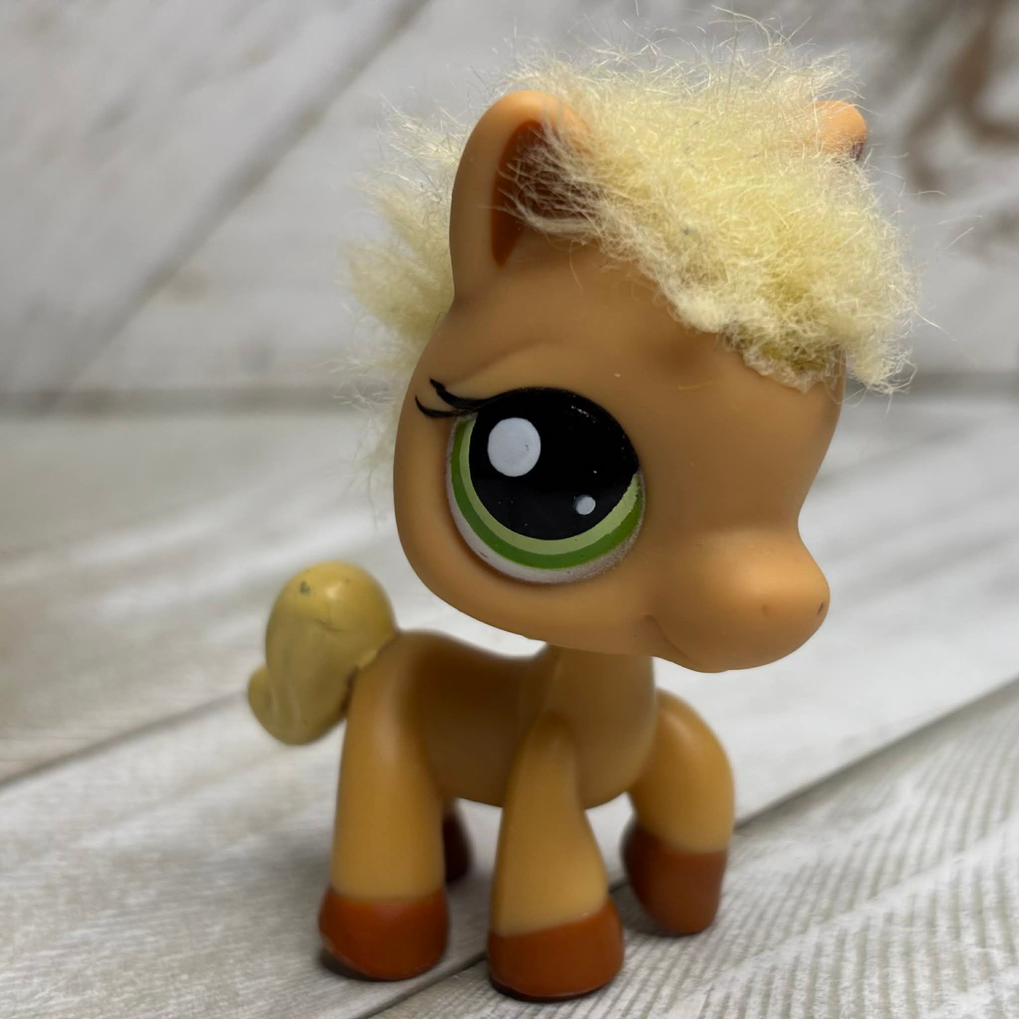RARE LPS Authentic Horse