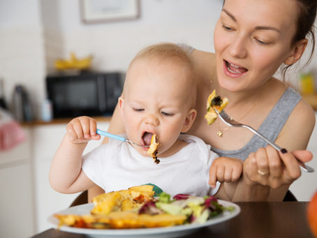Ernährung in der Stillzeit – Was solltest du als stillende Mutter essen?
