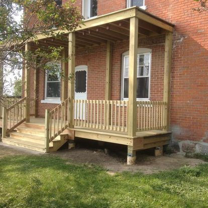 Screened-In Porch