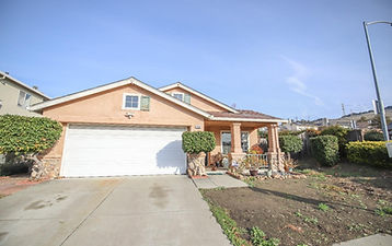 450 Carousel Dr..jpg
