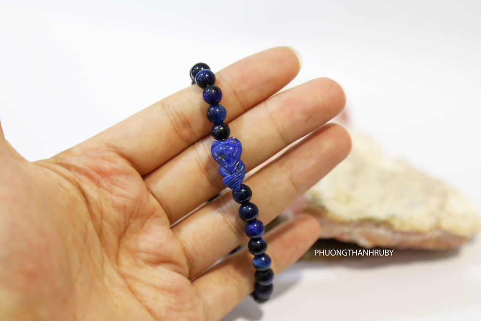 Hình thu nhỏ: Vòng Cửu vĩ Hồ ly đá Ngọc Lưu Ly | Lapis Lazuli Nine-tailed Fox