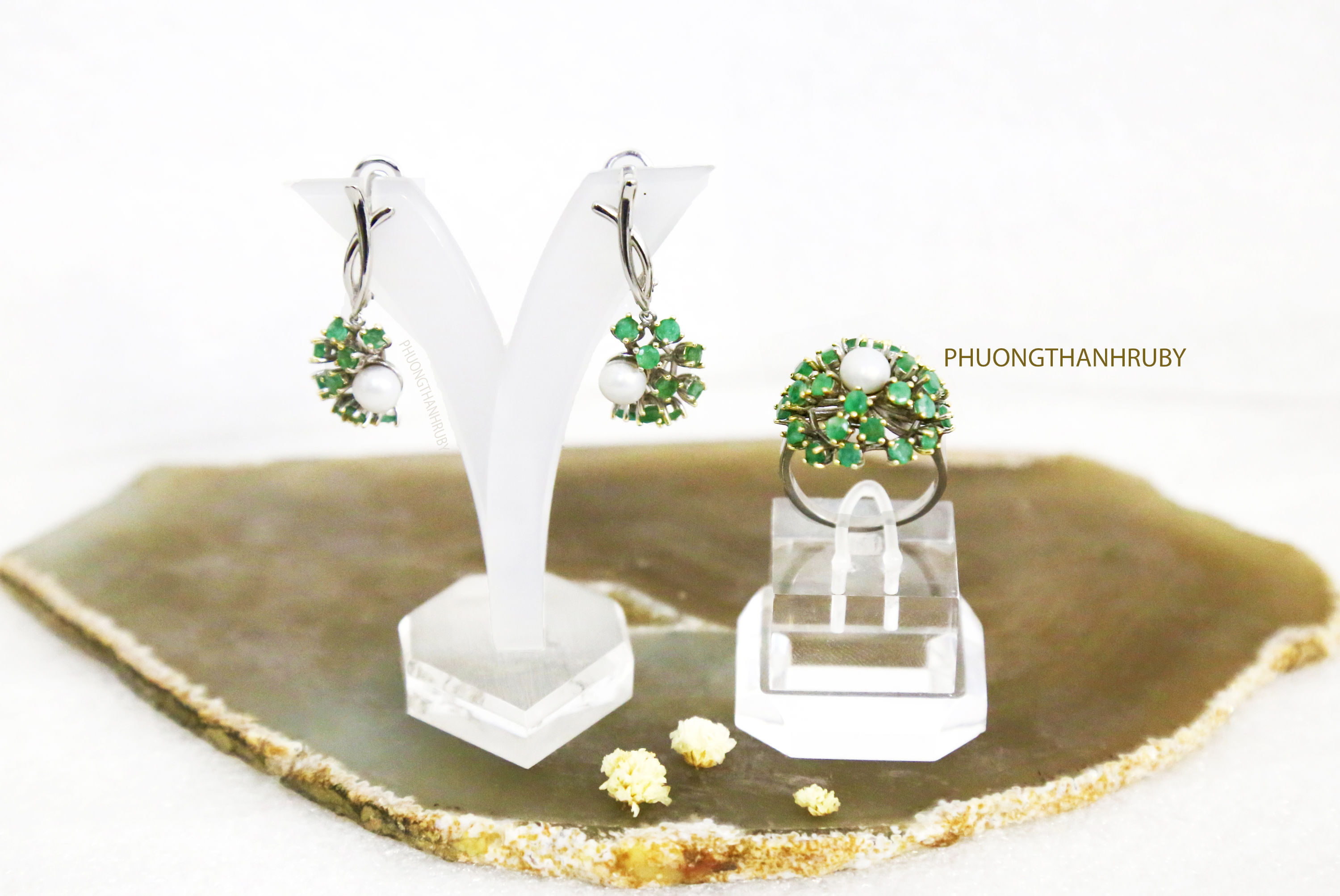 Trang sức bạc gắn đá Emerald (Ngọc Lục Bảo) | Emerald Sterling silver jewelry