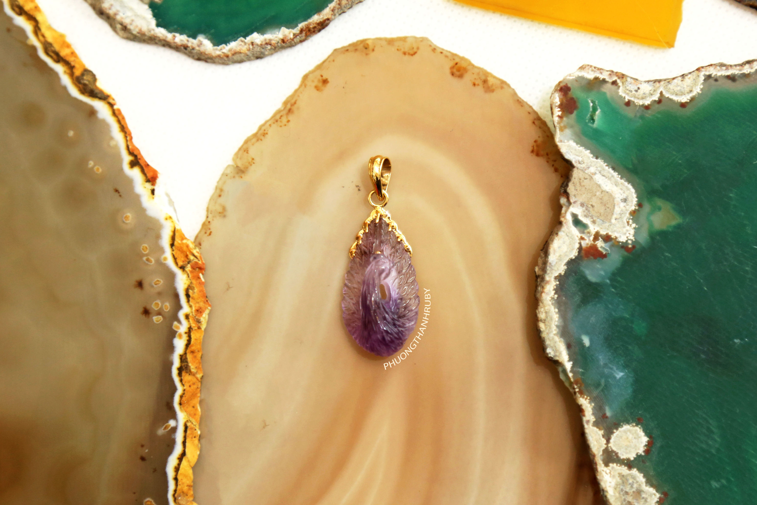 Mặt dây vàng 14K đá Thạch Anh Tím hình Chim Công | Amethyst Peacock 14K Gold