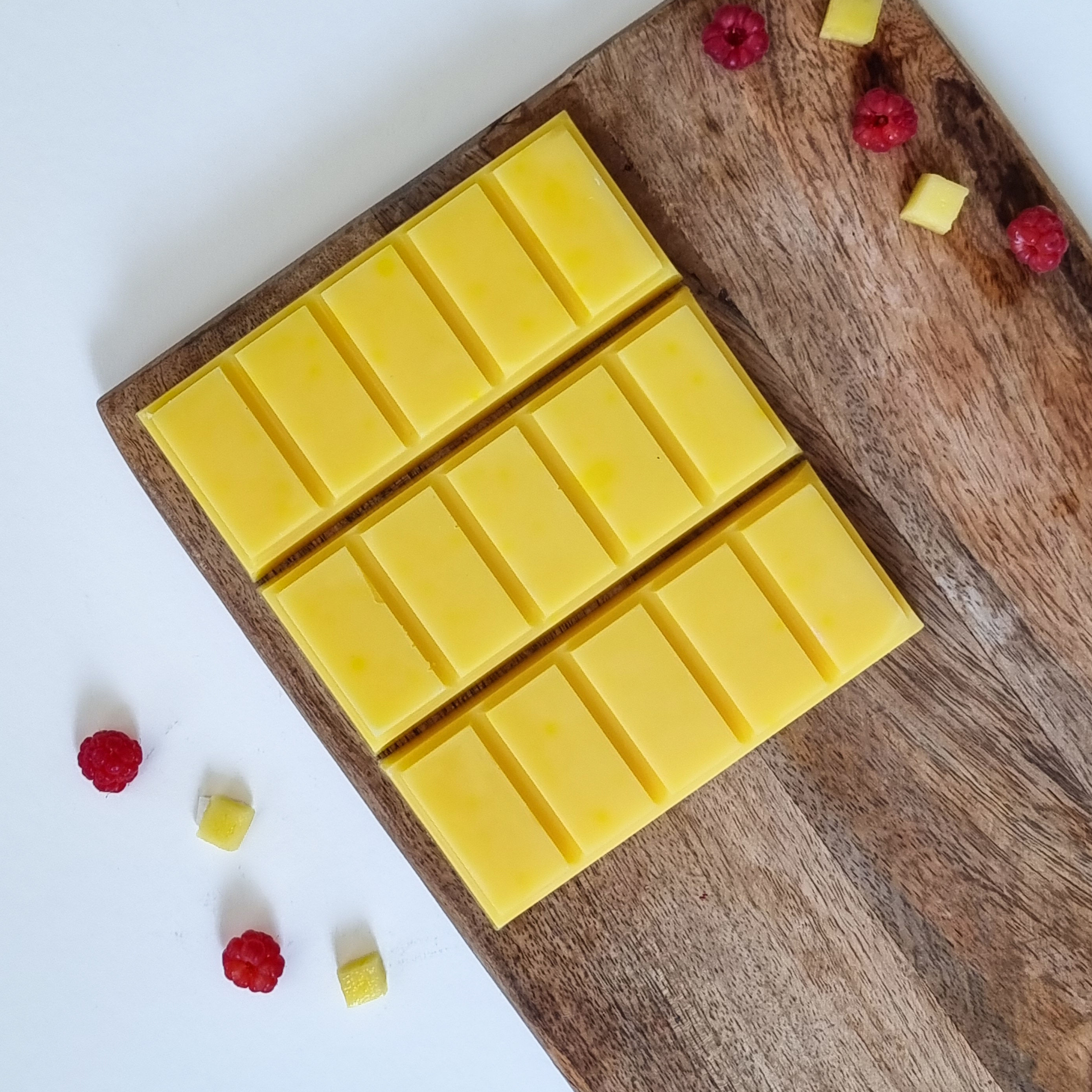 Tableta de ceara parfumata cu parfum de mango zemos, zmeura si piersici, wax melts, ceara soia, odorizant de camera si dulap