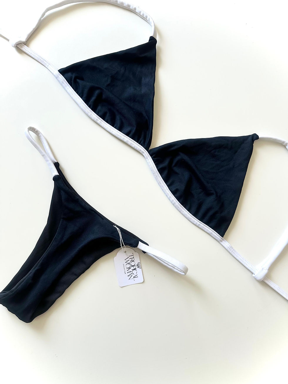 Thumbnail: Bikini GAYA