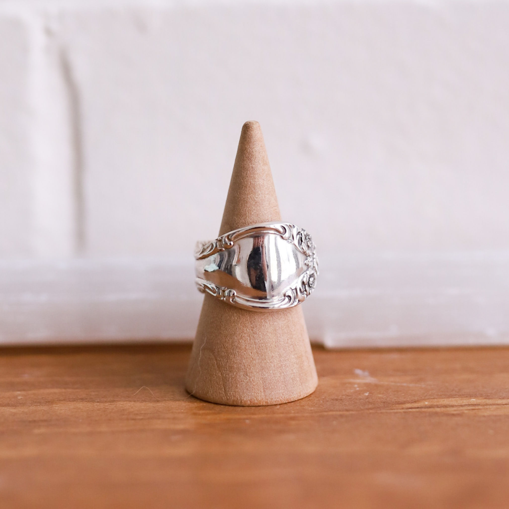 Flora Spoon Ring
