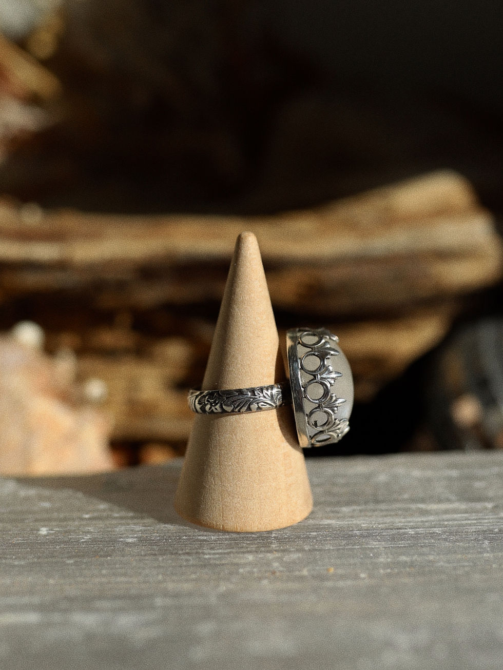 Thumbnail: (6.25) Silver Mother of Dragons Rainbow Moonstone Ring