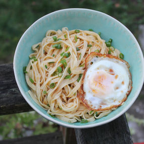 Scallion Oil Noodles