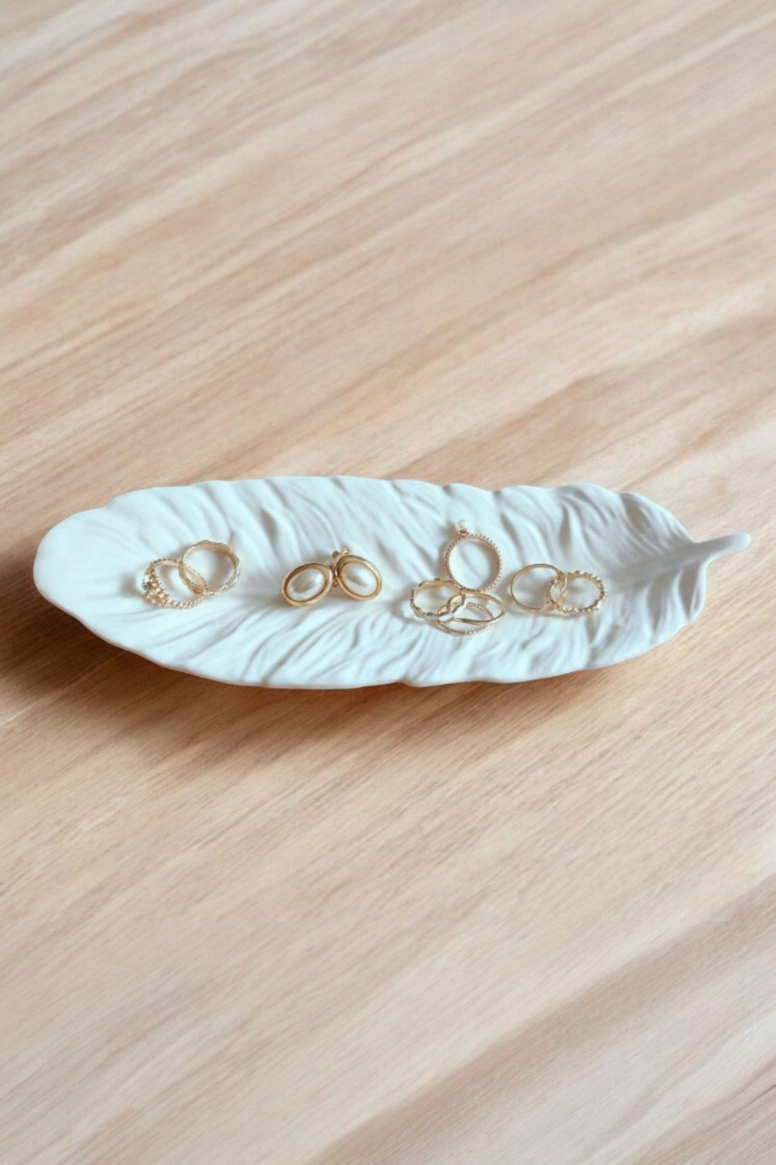 Vide-poches plume en Jesmonite