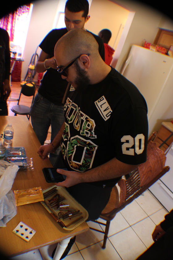 Frdvck- Money Movin Ft. Jabbar Hakeem