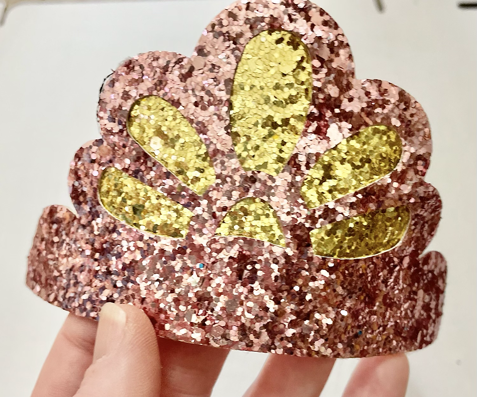 Thumbnail: Daisy Tiara pre cuts