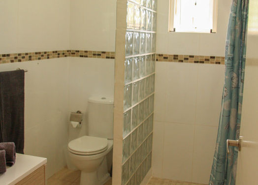 Bathroom Whitehouse Lagun Curacao