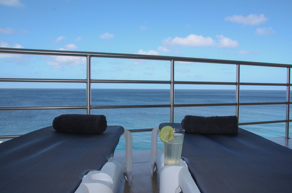 Balcony Whitehouse Lagun Curacao