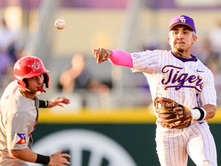 LSU Takes Down UL Lafayette 17–4 Behind Early Firepower