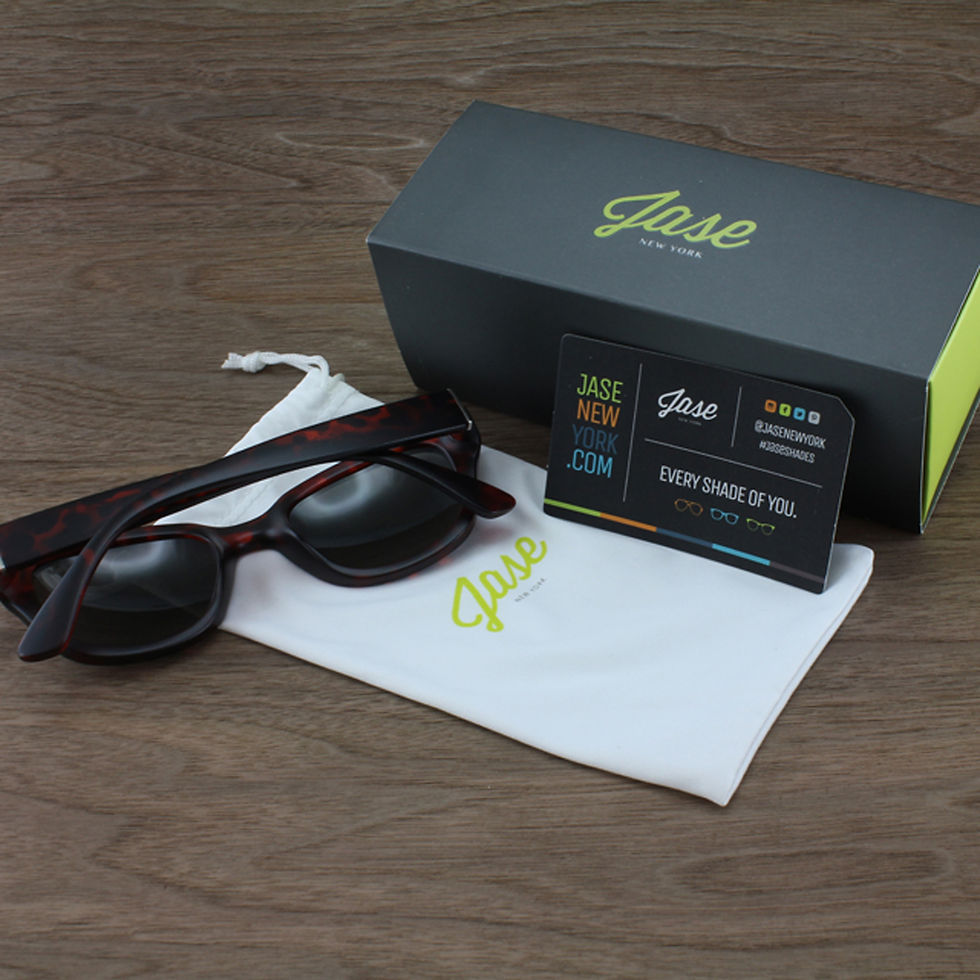 Thumbnail: Jase New York Delano Sunglasses in Havana