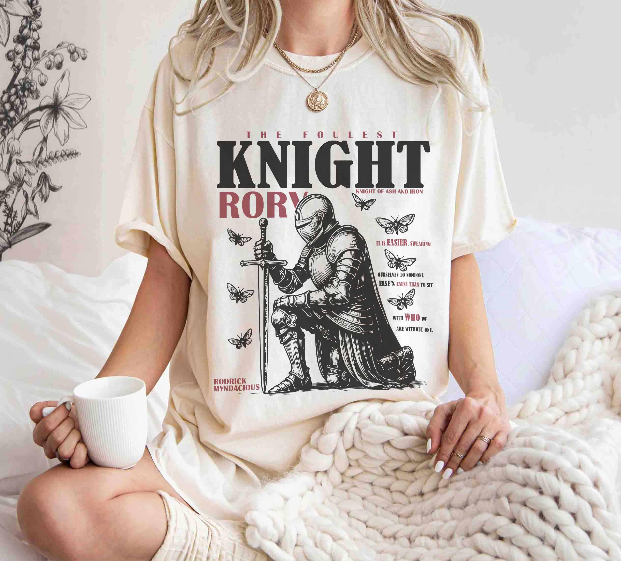 The Knight and The Moth Printed T-shirt Women and Men Fantasy Style Top Spring/S