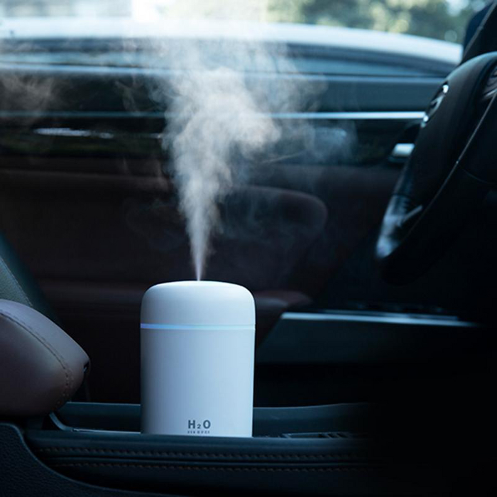Thumbnail: Portable Air Humidifier Aroma Essential Oil Diffuser for Car Home