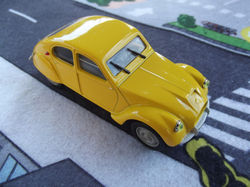 Citroën 2CV Dagonet 1/43ème
