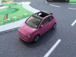 Fiat 500 découvrable 1/87ème