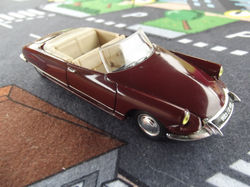 Citroën DS 19 cabriolet 1/43ème
