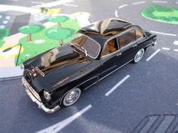 Citroën 15-Six H Limousine Franay 1/43ème
