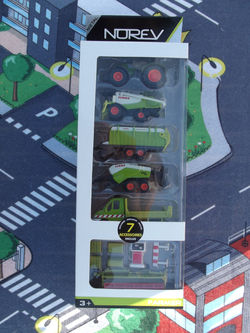 Set Farmer 5 véhicules+ 7 accésoires