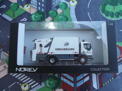 Renault Premium 2006 camion poubelle Derichebourg 1/43ème
