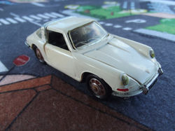Porsche 911 L Targa 1/43ème